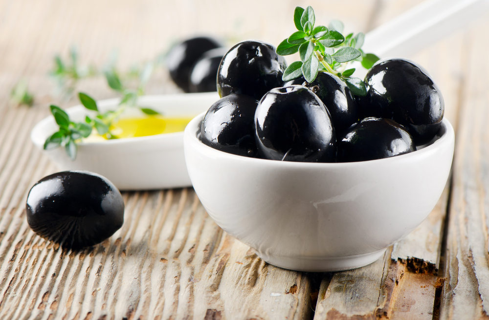 Black Olives Healthy Snacks