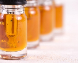 What is CBD Oil and Why Are People Using It?
